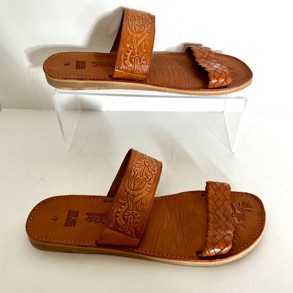 Embossed Mexican Slip on Sandals Size 7 Flats Genuine Leather Open Toe Women's - Picture 2 of 6